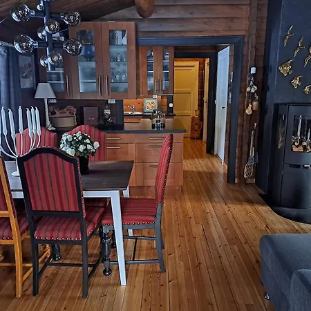 8 Person In Feriehus Jordet